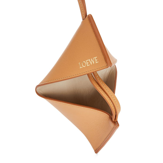 Women Puzzle Fold Charm - Warm Desert