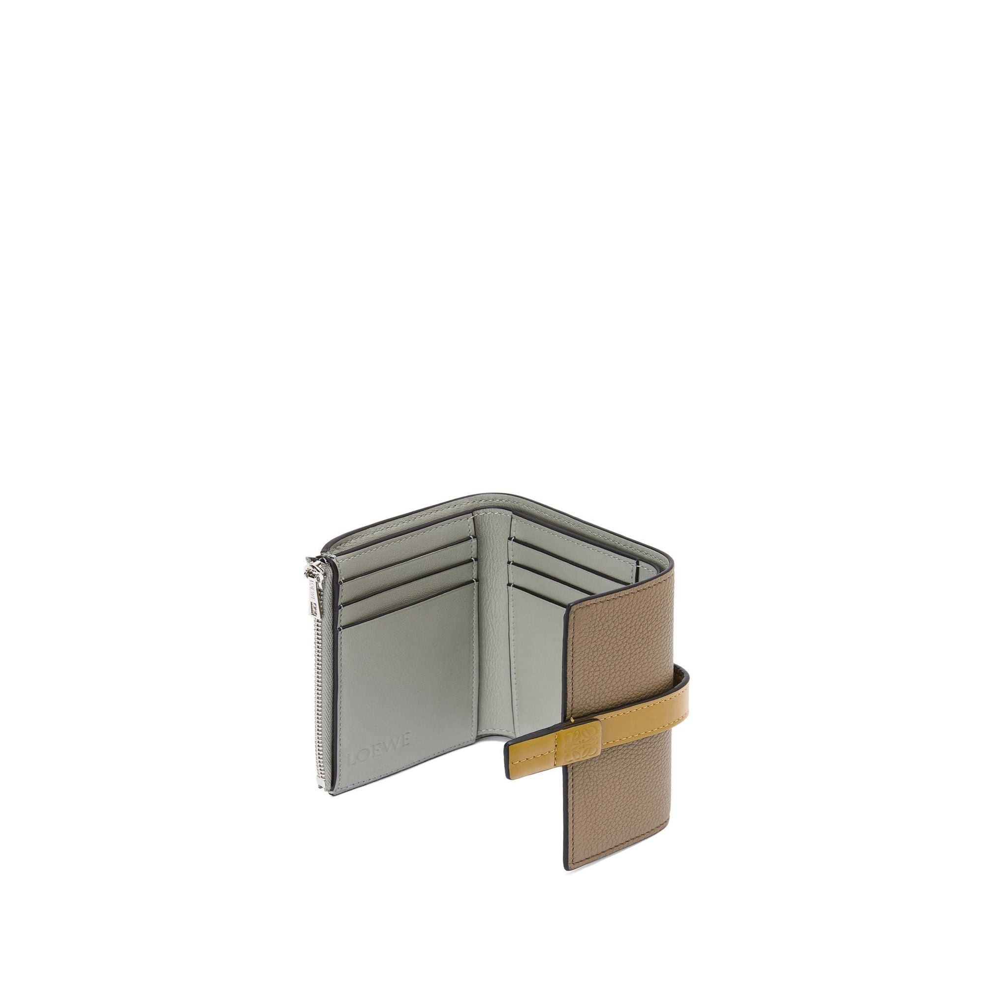 Women Sgc Small Vertical Wallet - Laurel Green/Ochre