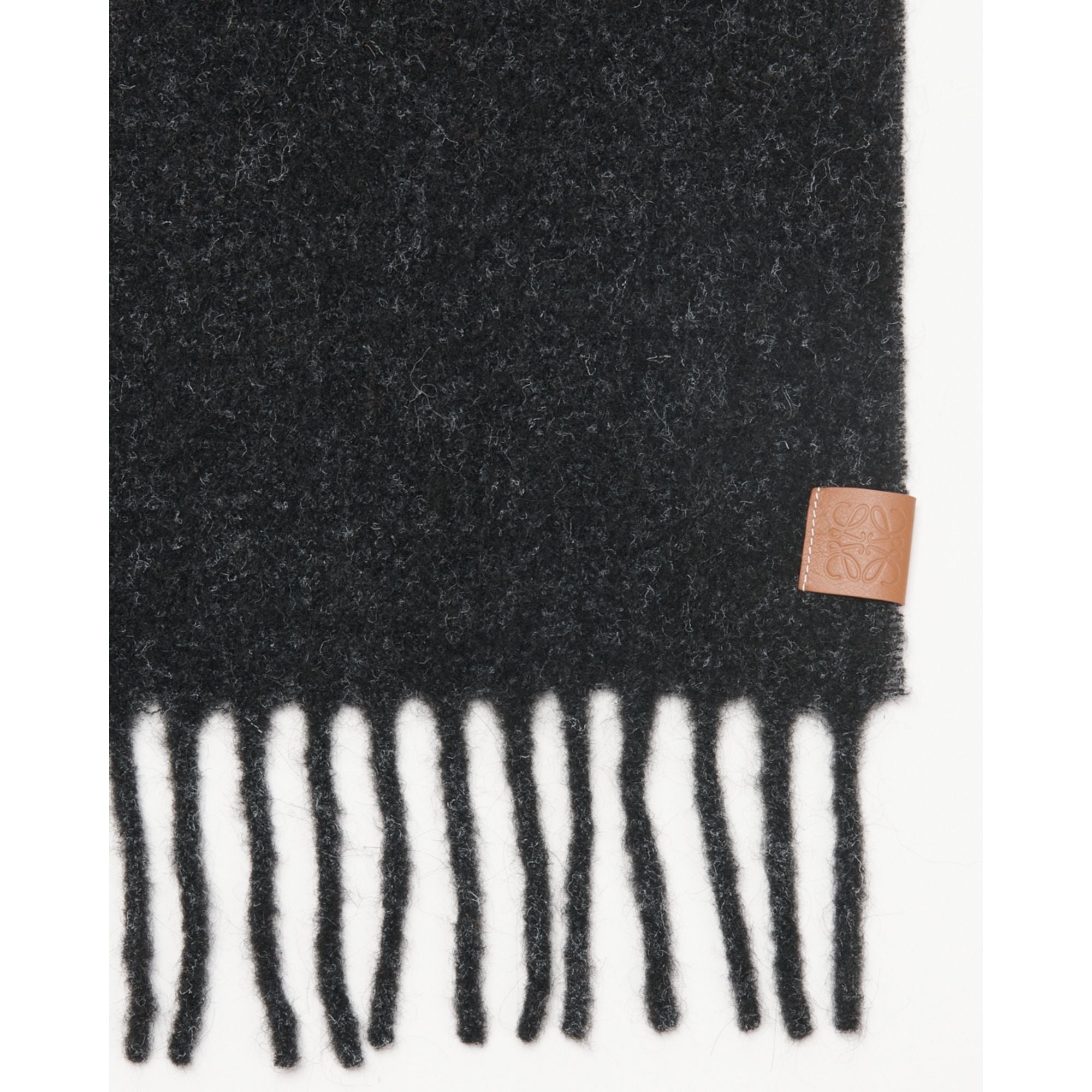 Women 32X200 Scarf - Black