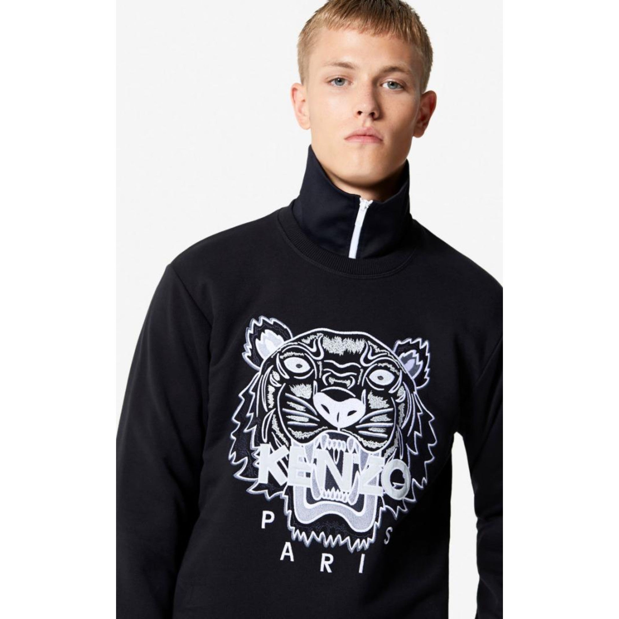 Men Tiger Classic Sweatshirt - Black