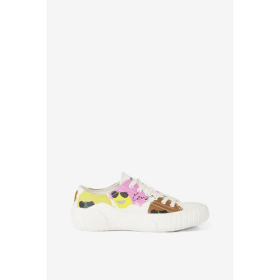 Women Tiger Crest Low Top Sneakers - White