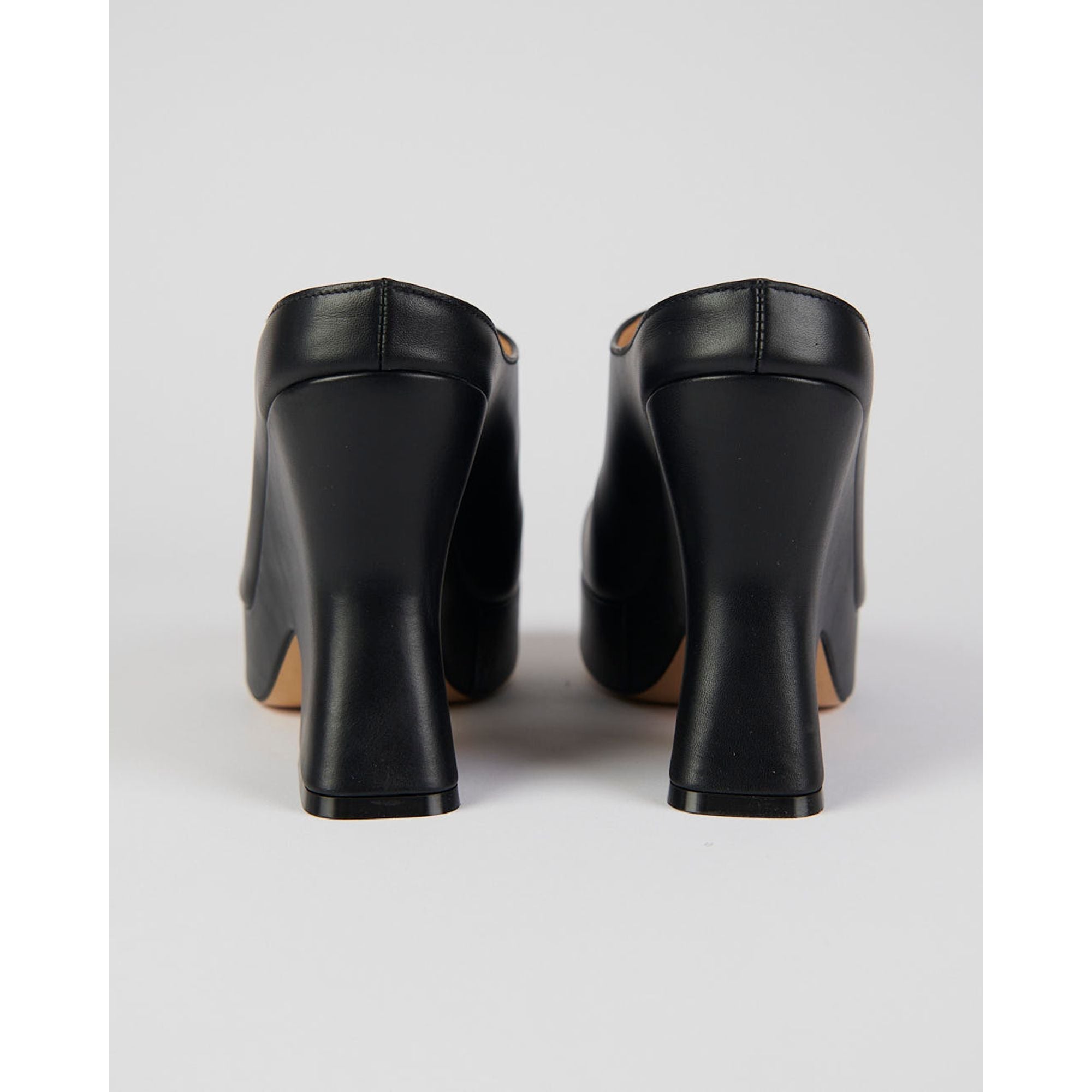 Women Terra Clog 110 - Black