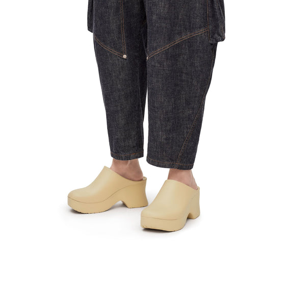 Women Foam Clog 90 - Oat Milk