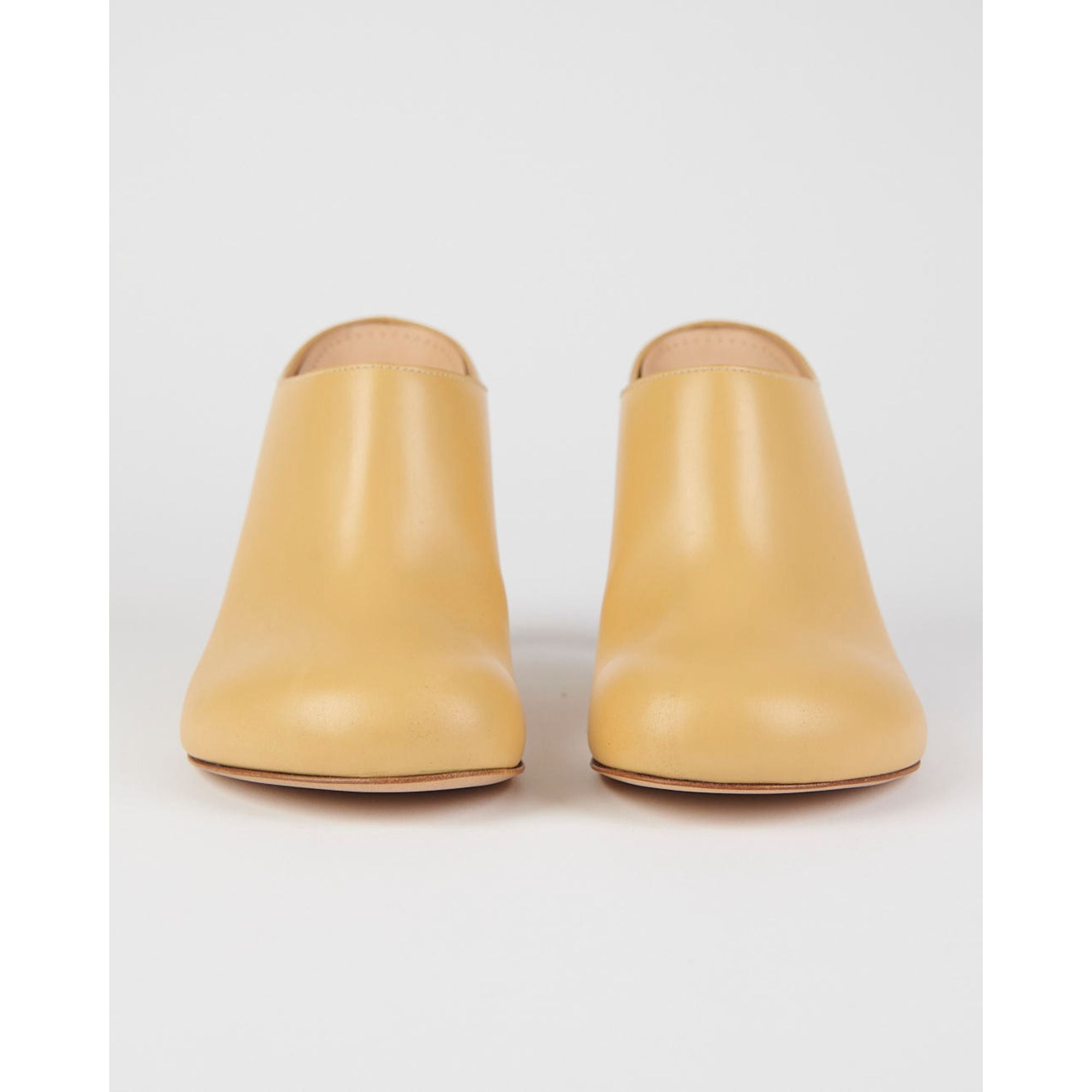 Women Terra Heel Clog 100 - Medium Concealer