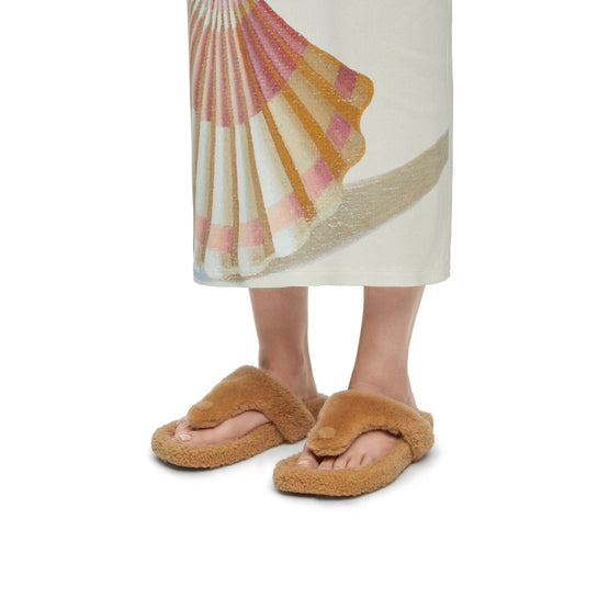 Women Ease Shearling Sandal - Medium Concealer