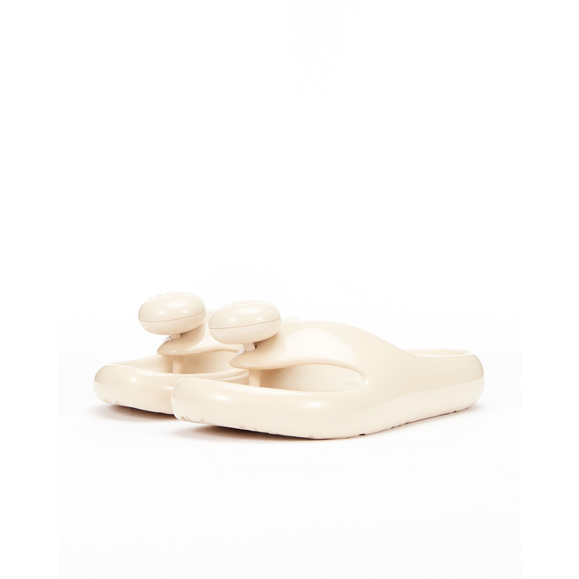 Women Foam Pebble Toe Post Glossy - Light Powder