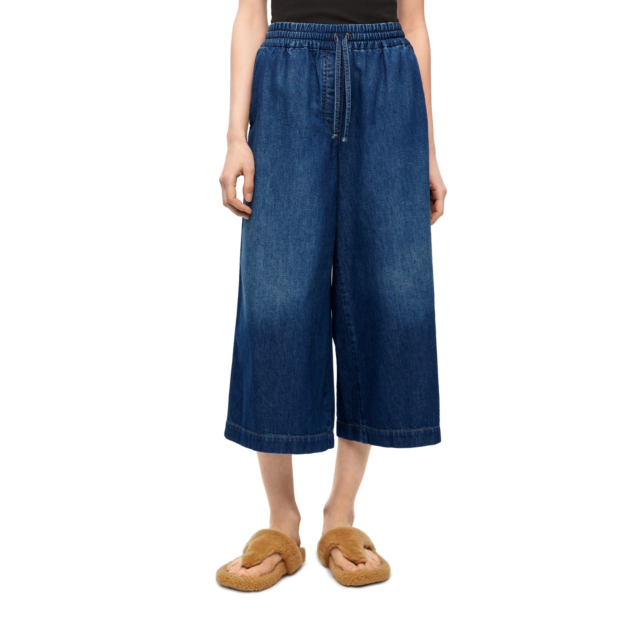 Women Cropped Trousers - Washed Denim