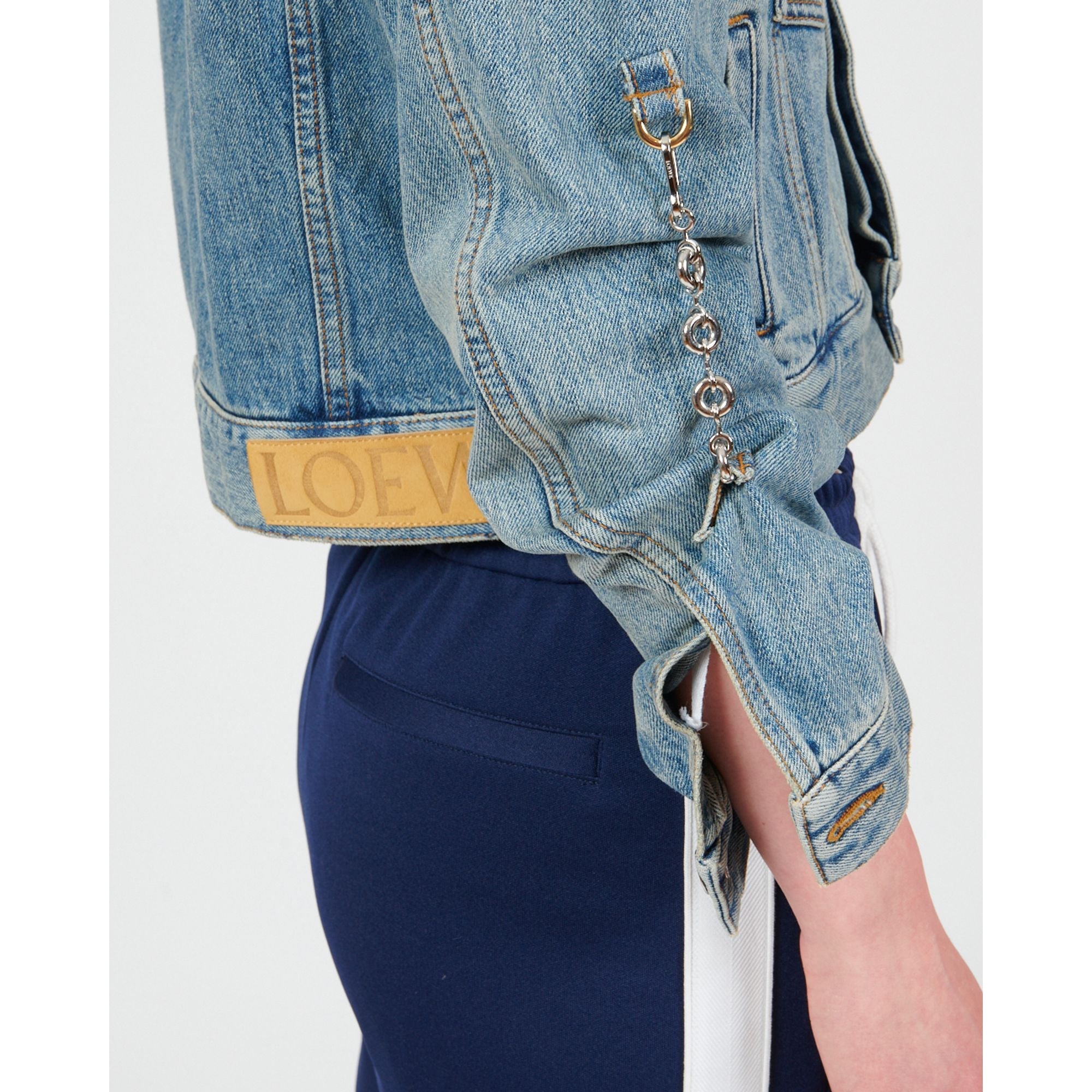 Women Chain Jacket - Washed Denim