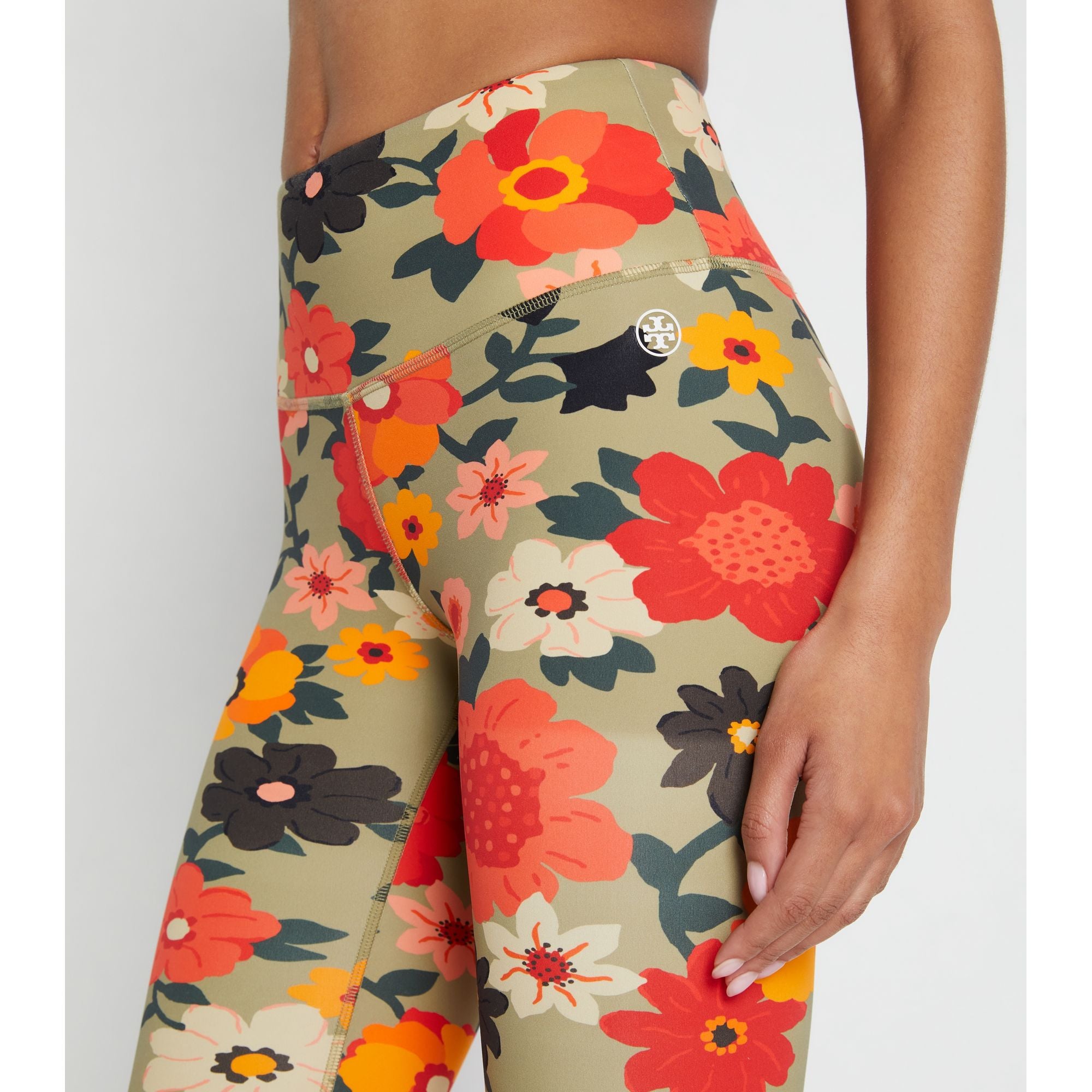 Women Printed Weightless 7/8 Legging - Red Meadow Bloom Large