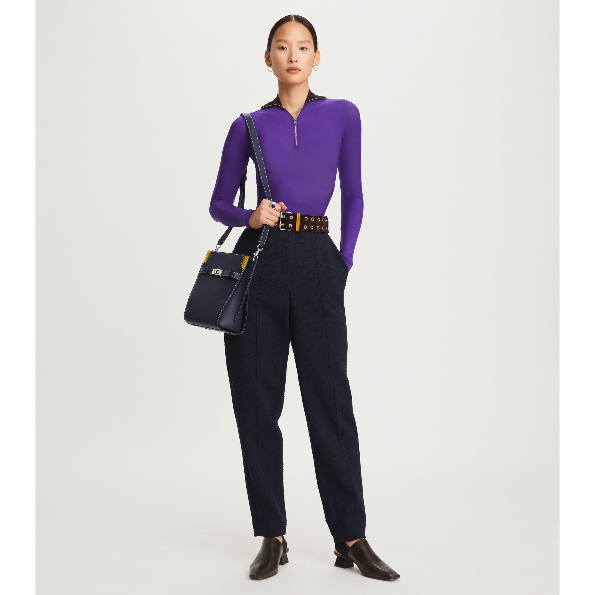 Women Zip Front Long Sleeve Jersey Top - Electric Plum