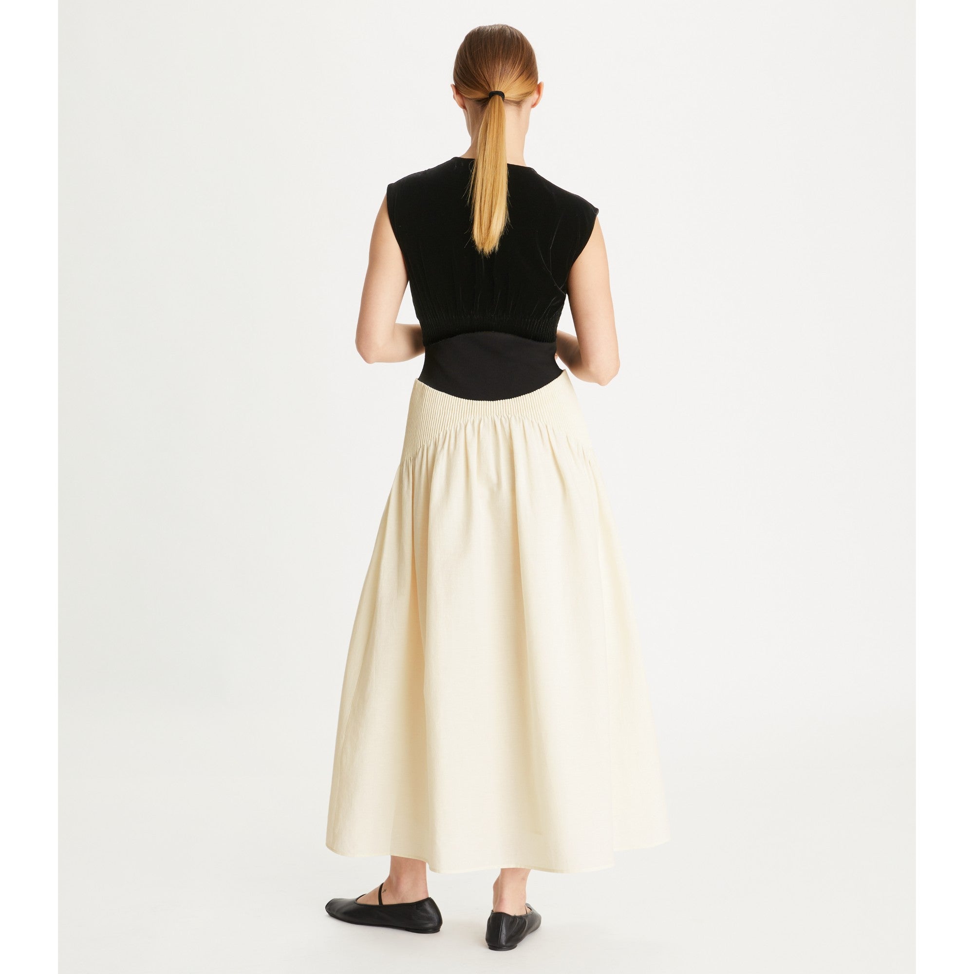 Women Colorblock Pleated Dress - Biscuit