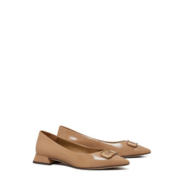 Women Georgia Pointed Toe Flat C-Width - Almond Flour