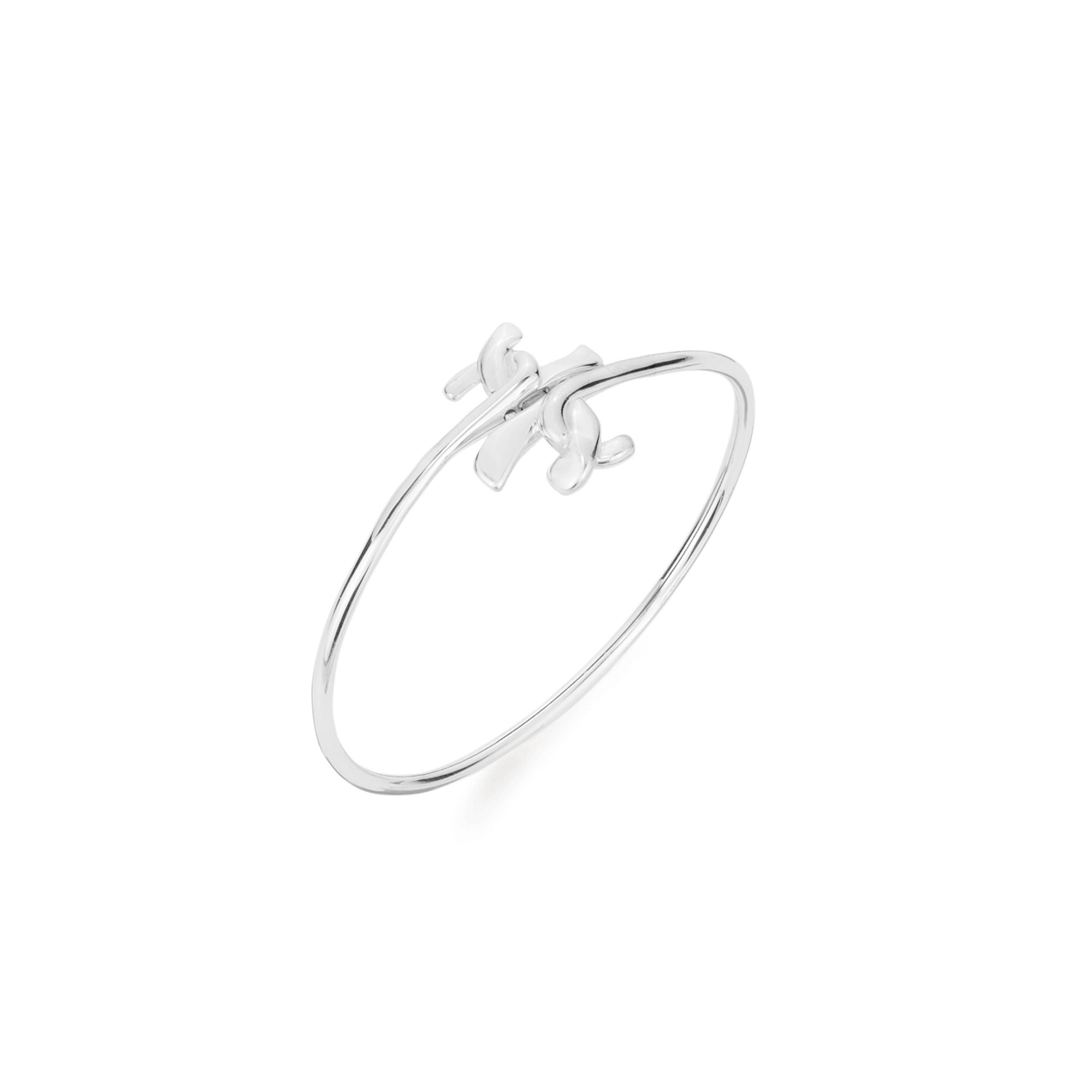 Women Twisted T Flex Cuff - Silver