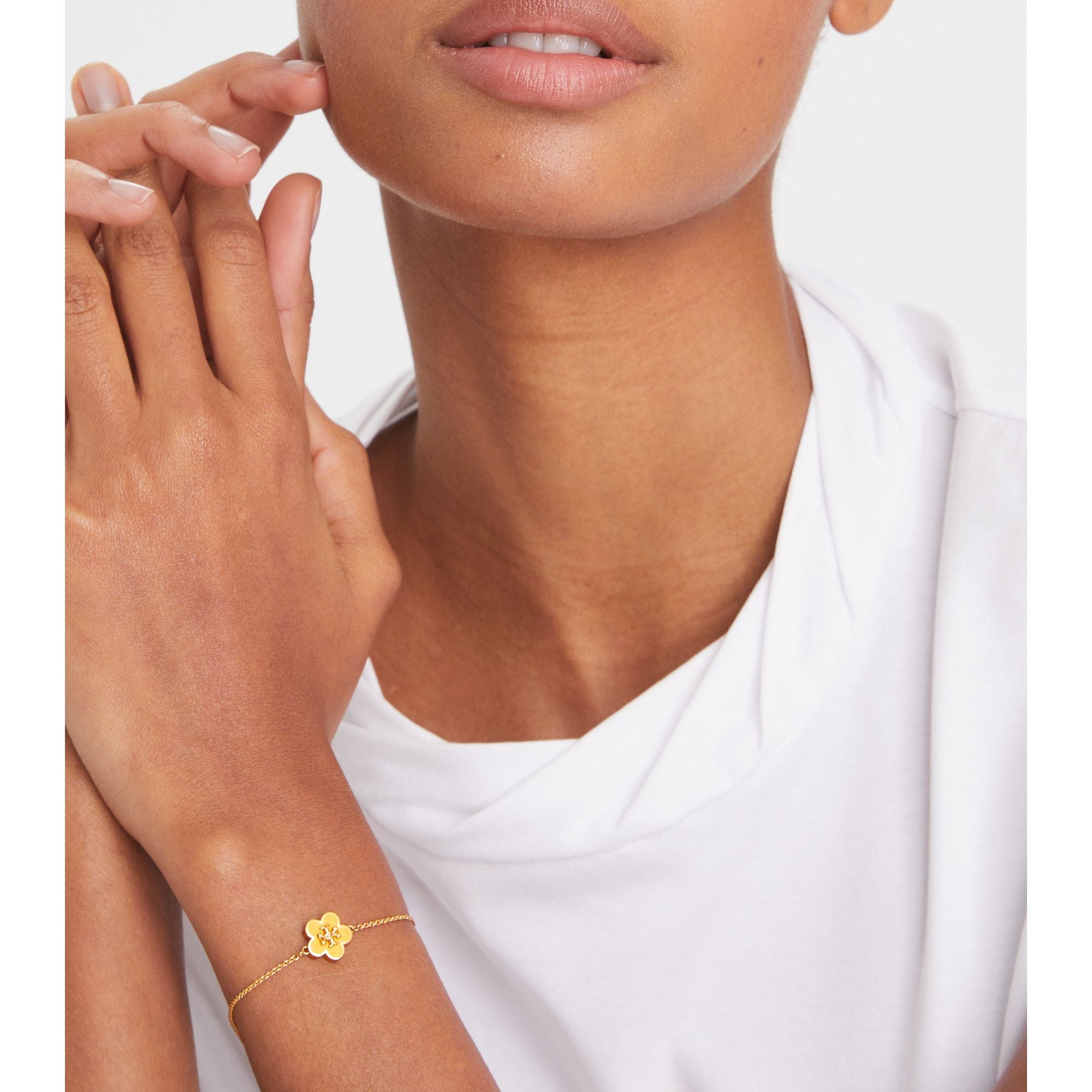 Women Kira Enamel Flower Bracelet - Tory Gold / Freesia