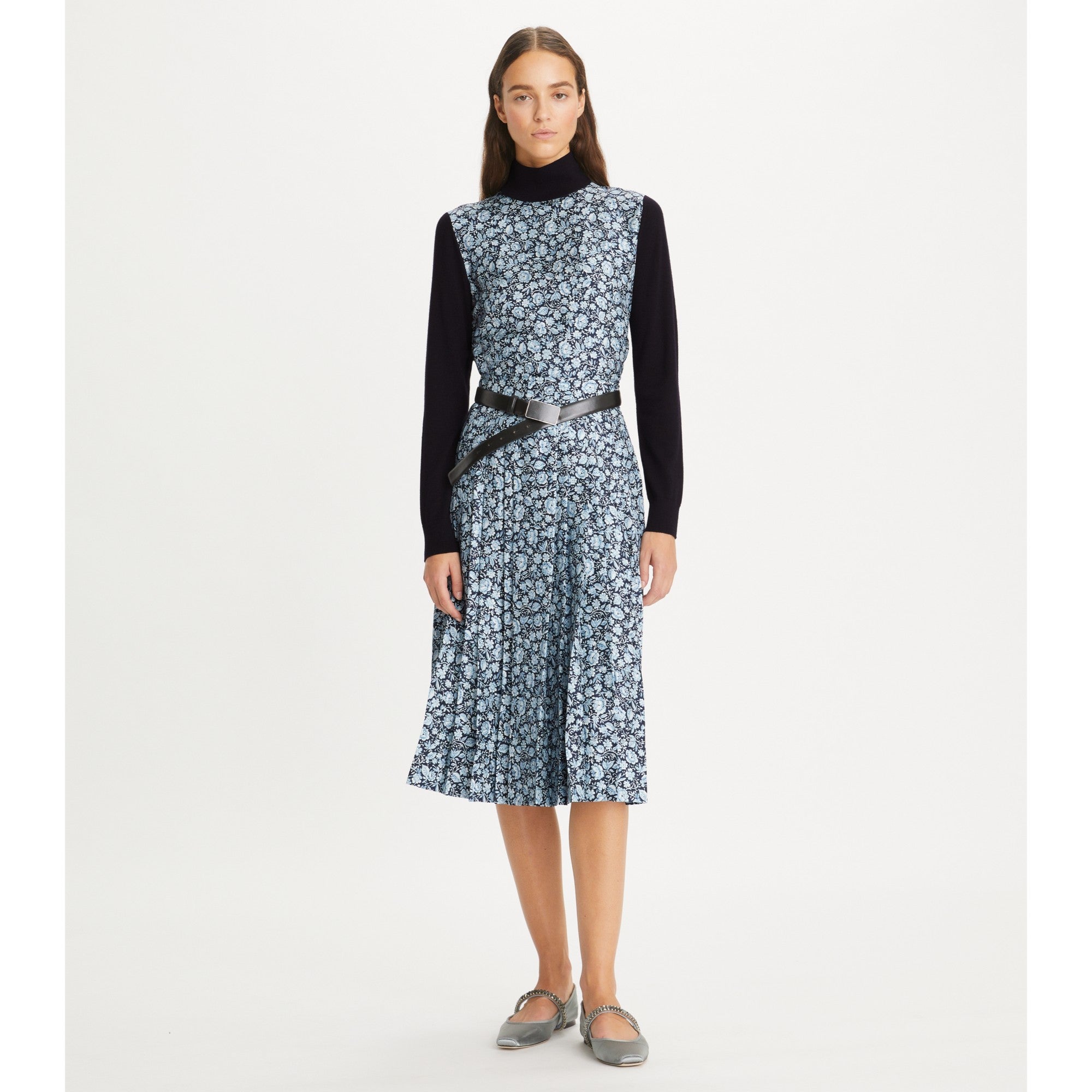 Women Silk-Front Wool Turtleneck - Medium Navy Floral