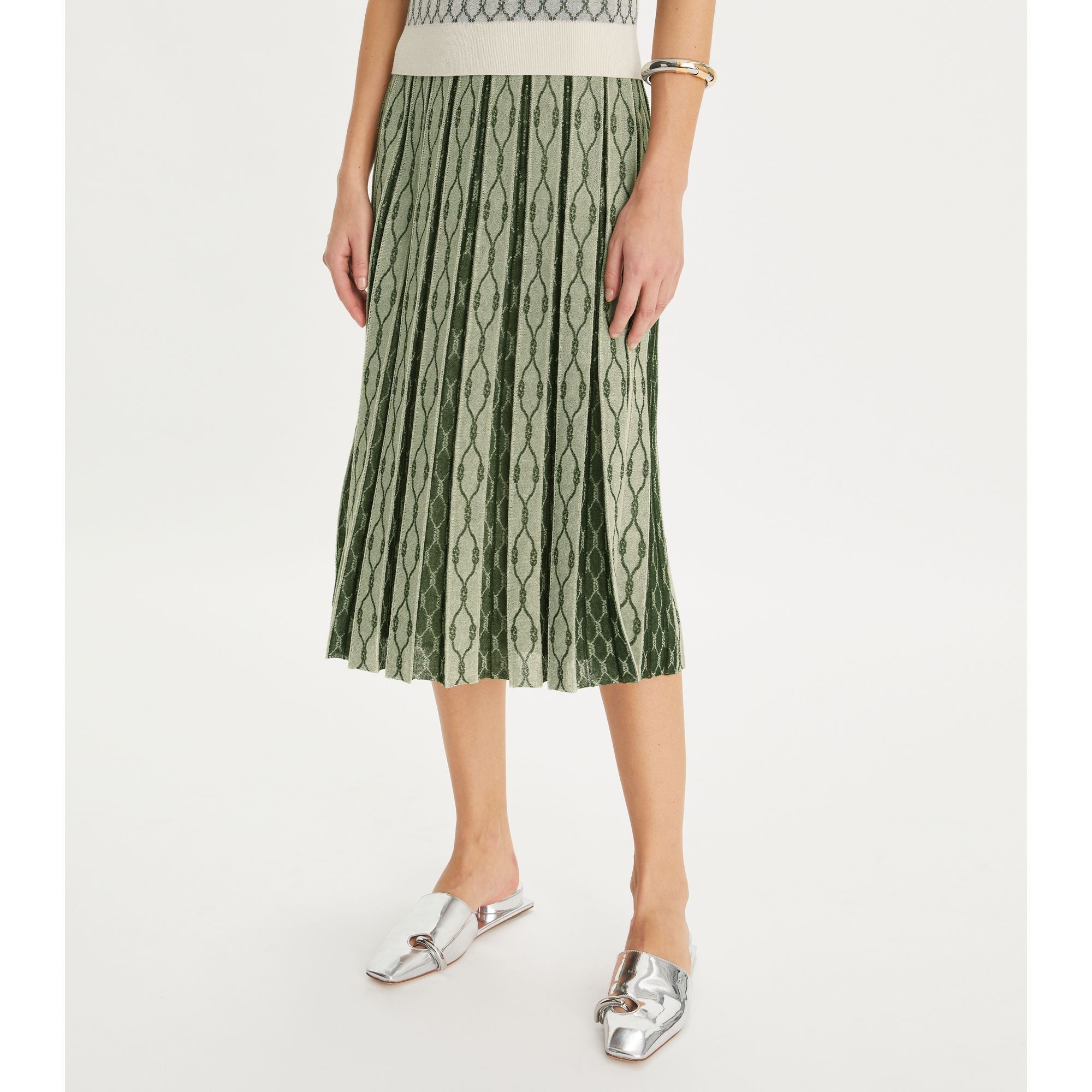 Women Box Pleated Jacquard Skirt - French Cream / Jade