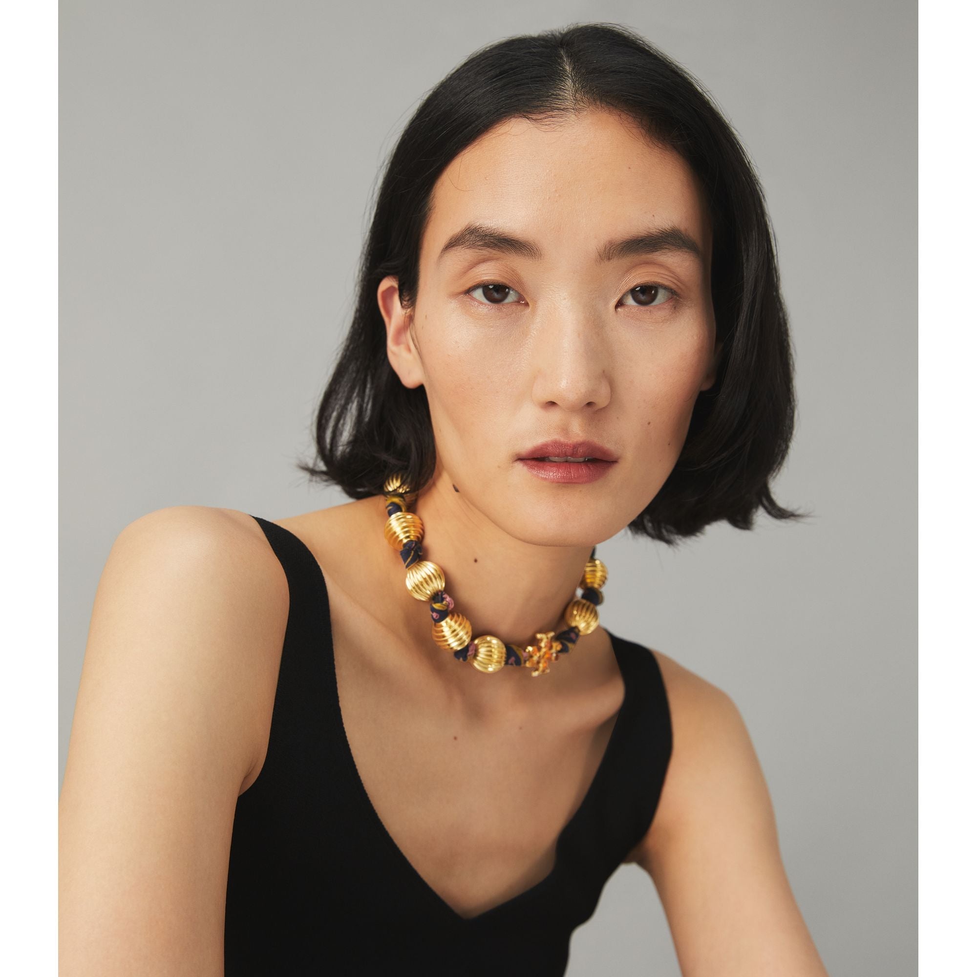 Women Roxanne Fluted Necklace - Rolled Gold / Multi