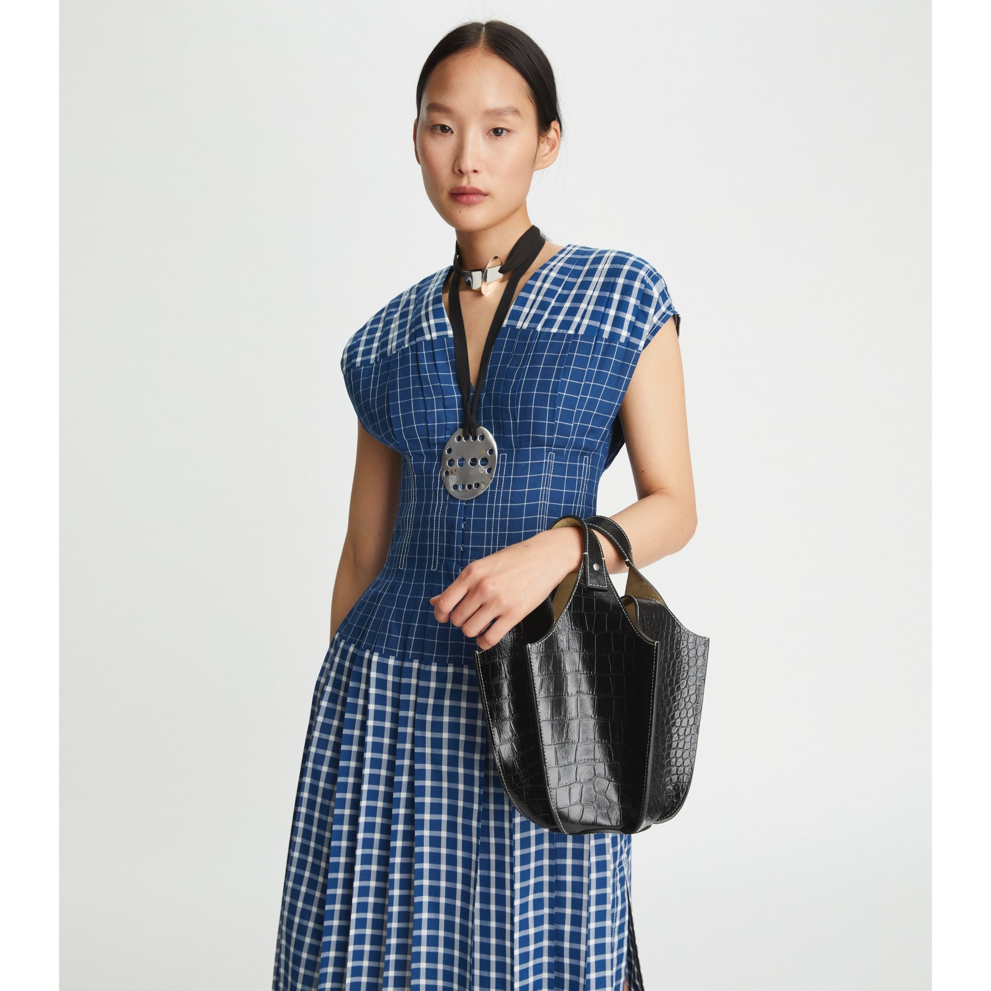 Women Embossed Lampshade Bag - Black